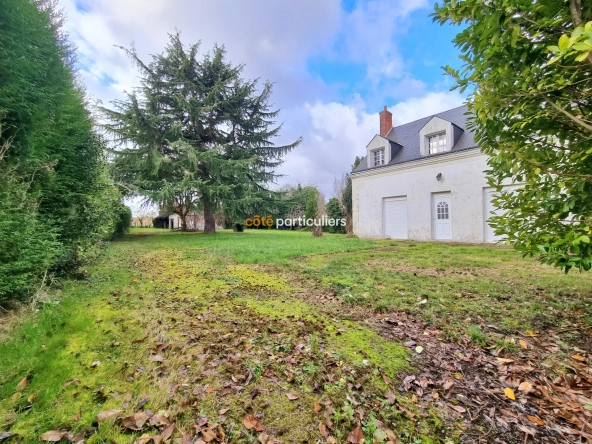 Charmante maison ancienne au calme dans le bourg