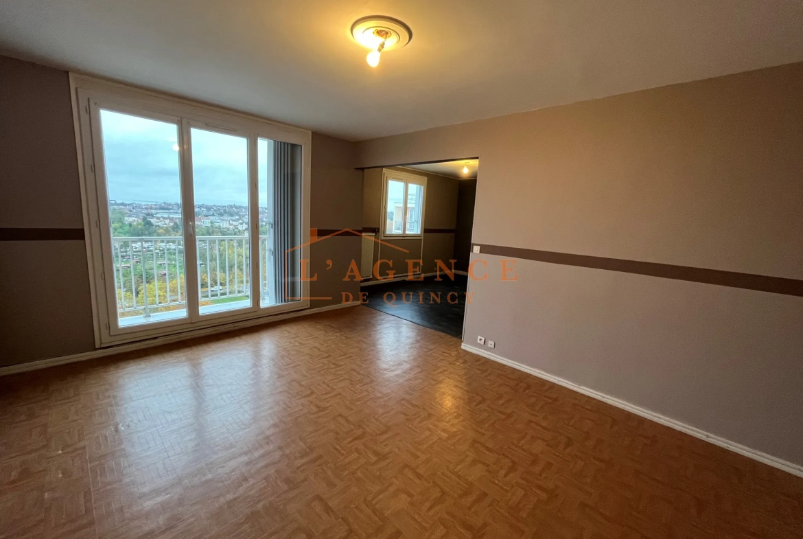 Bel Appartement 4 Pièces à Meaux avec Vue Imprenable 