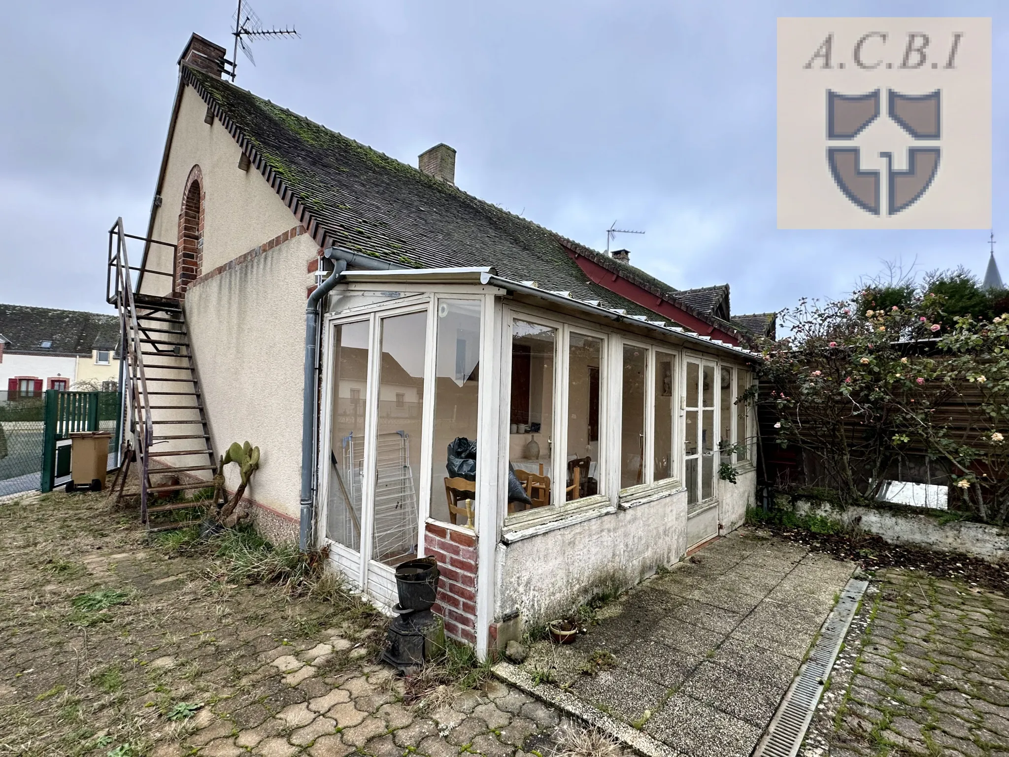 Maison en Brique Rouge à 16 km À l'Ouest de Châteaudun 