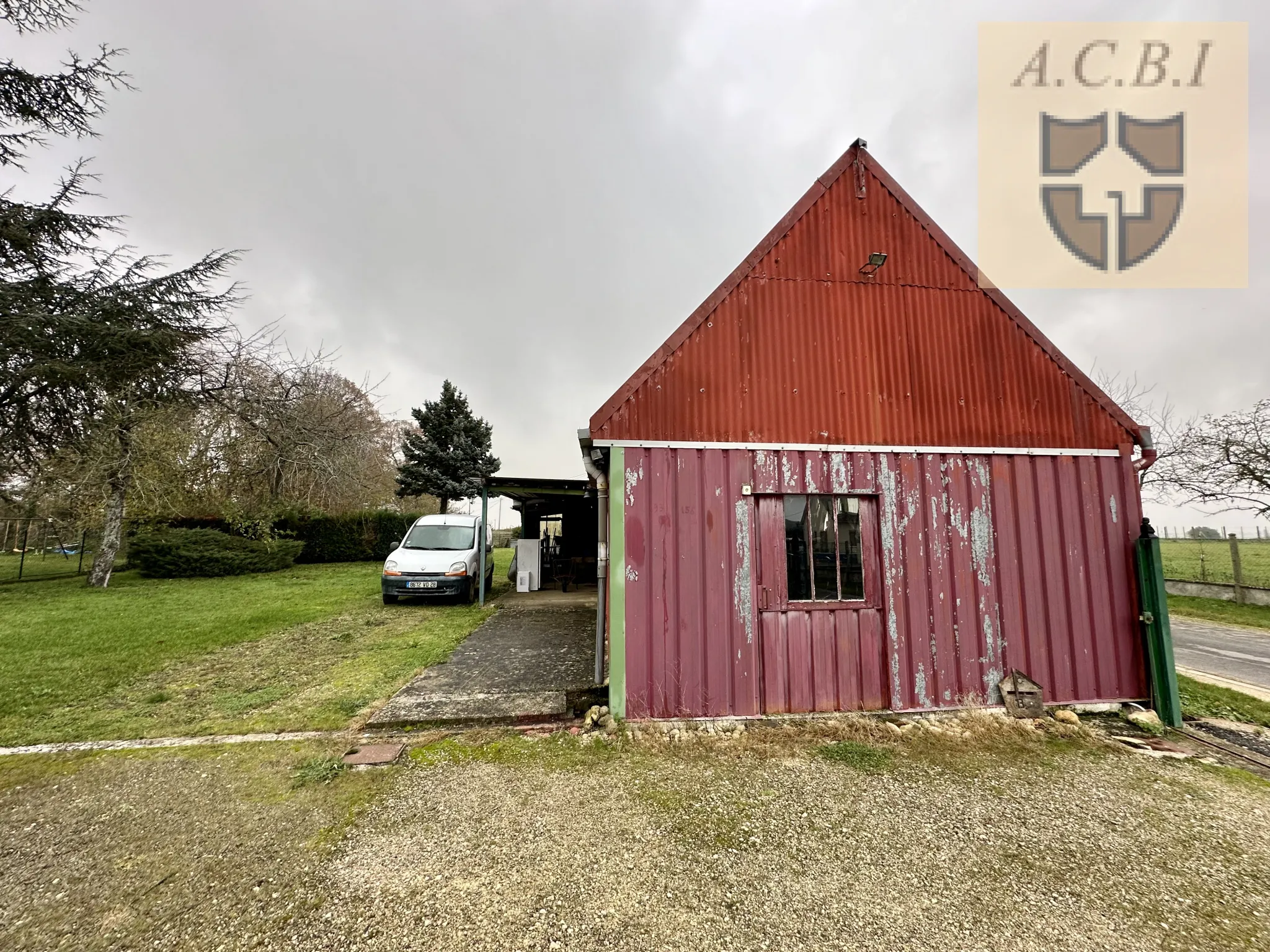 Maison en Brique Rouge à 16 km À l'Ouest de Châteaudun 