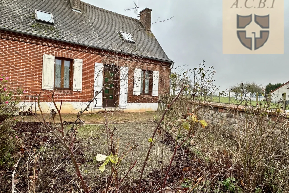 Maison en Brique Rouge à 16 km À l'Ouest de Châteaudun 