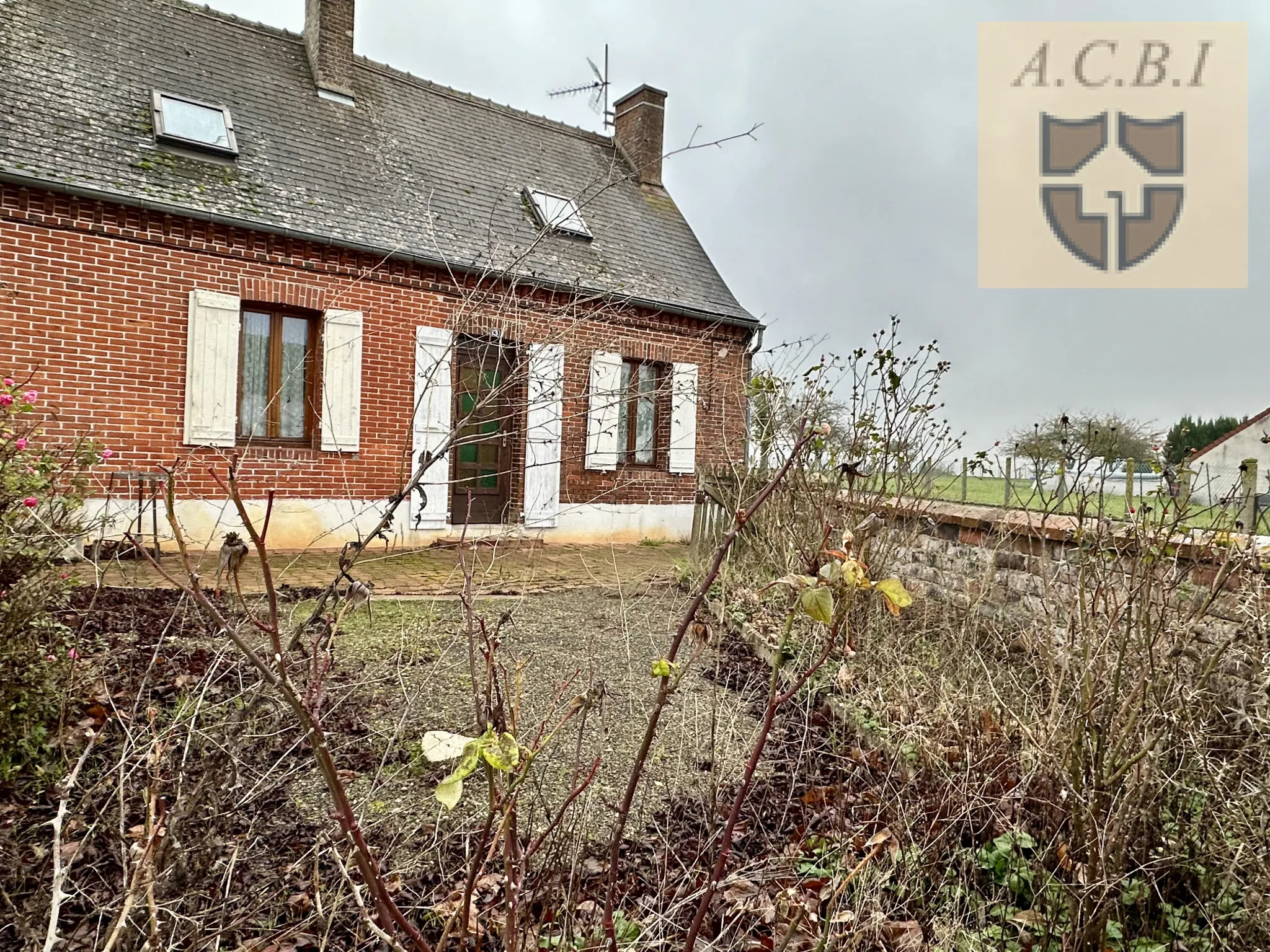 Maison en Brique Rouge à 16 km À l'Ouest de Châteaudun 