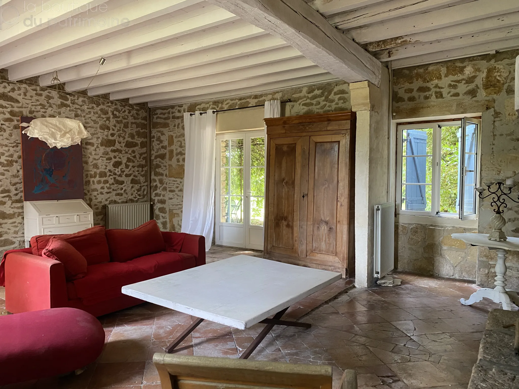 Maison en Pierre à La Réole - 215 m², 4 Chambres 