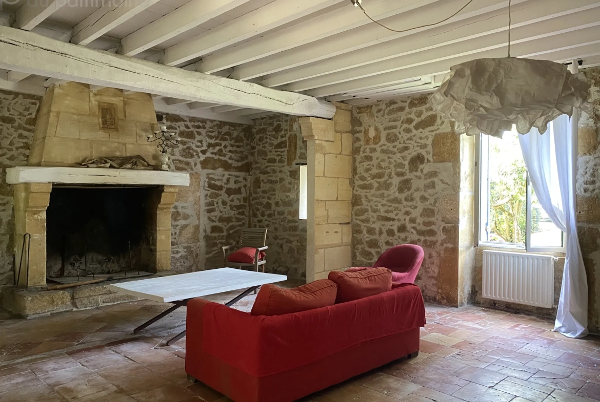 Maison en Pierre à La Réole - 215 m², 4 Chambres 