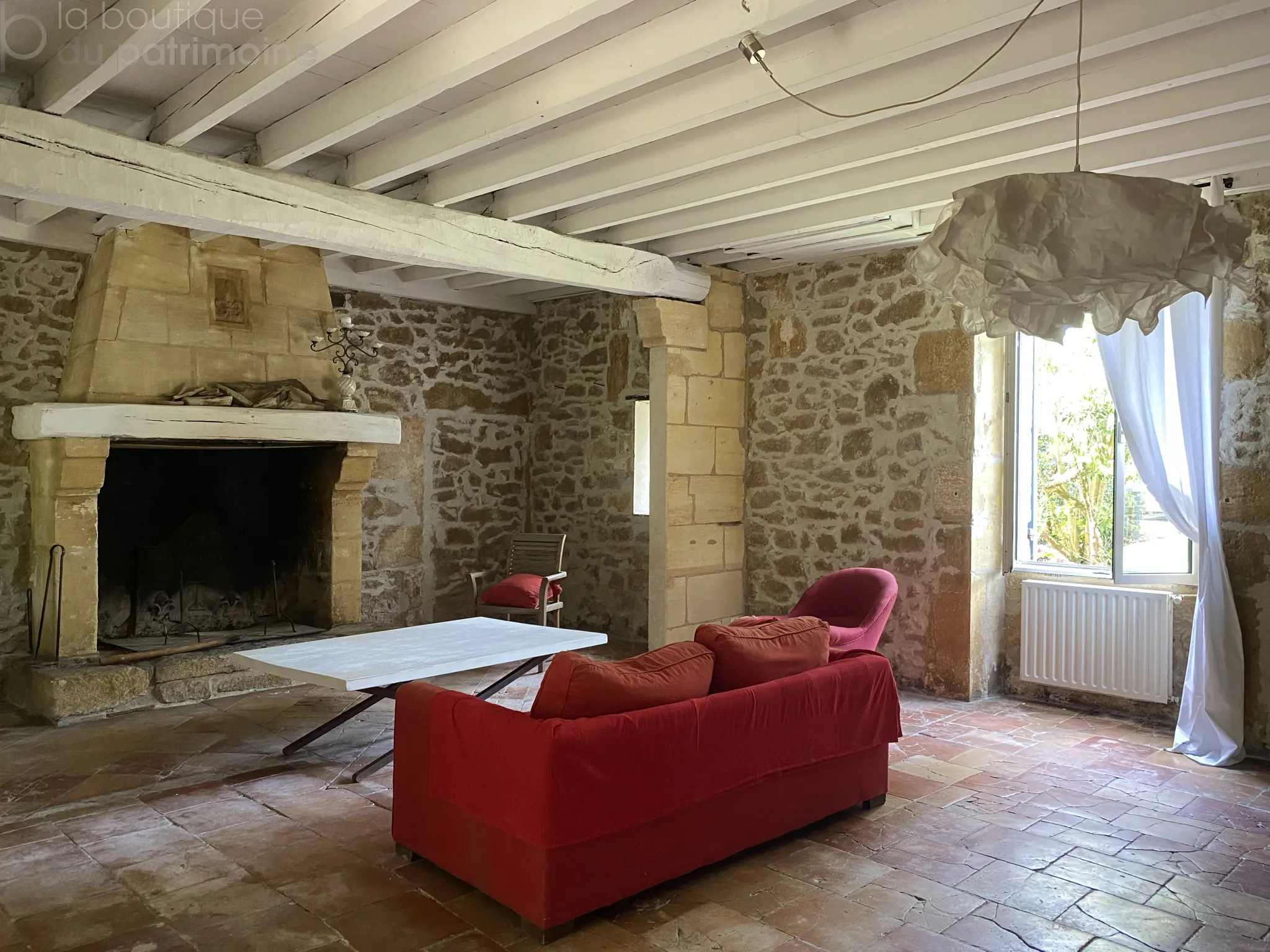 Maison en Pierre à La Réole - 215 m², 4 Chambres 