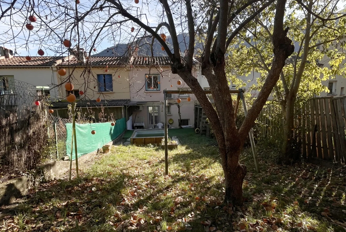 Maison F3 bis à Arles sur Tech avec jardin et garage 