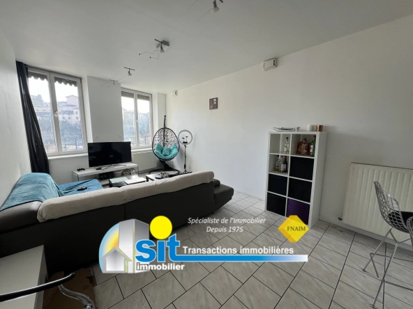 Appartement de type III à VIENNE (38200)