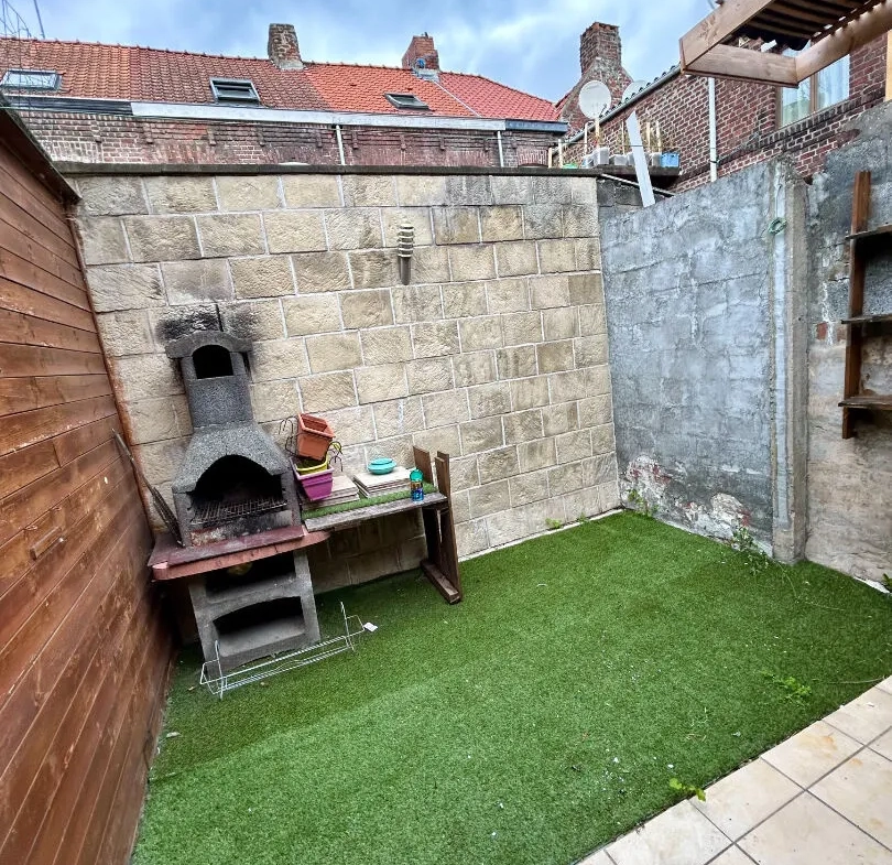 Maison T5 avec terrasse à Roubaix 