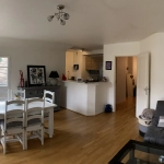 Modern 3-Room Apartment in Etampes