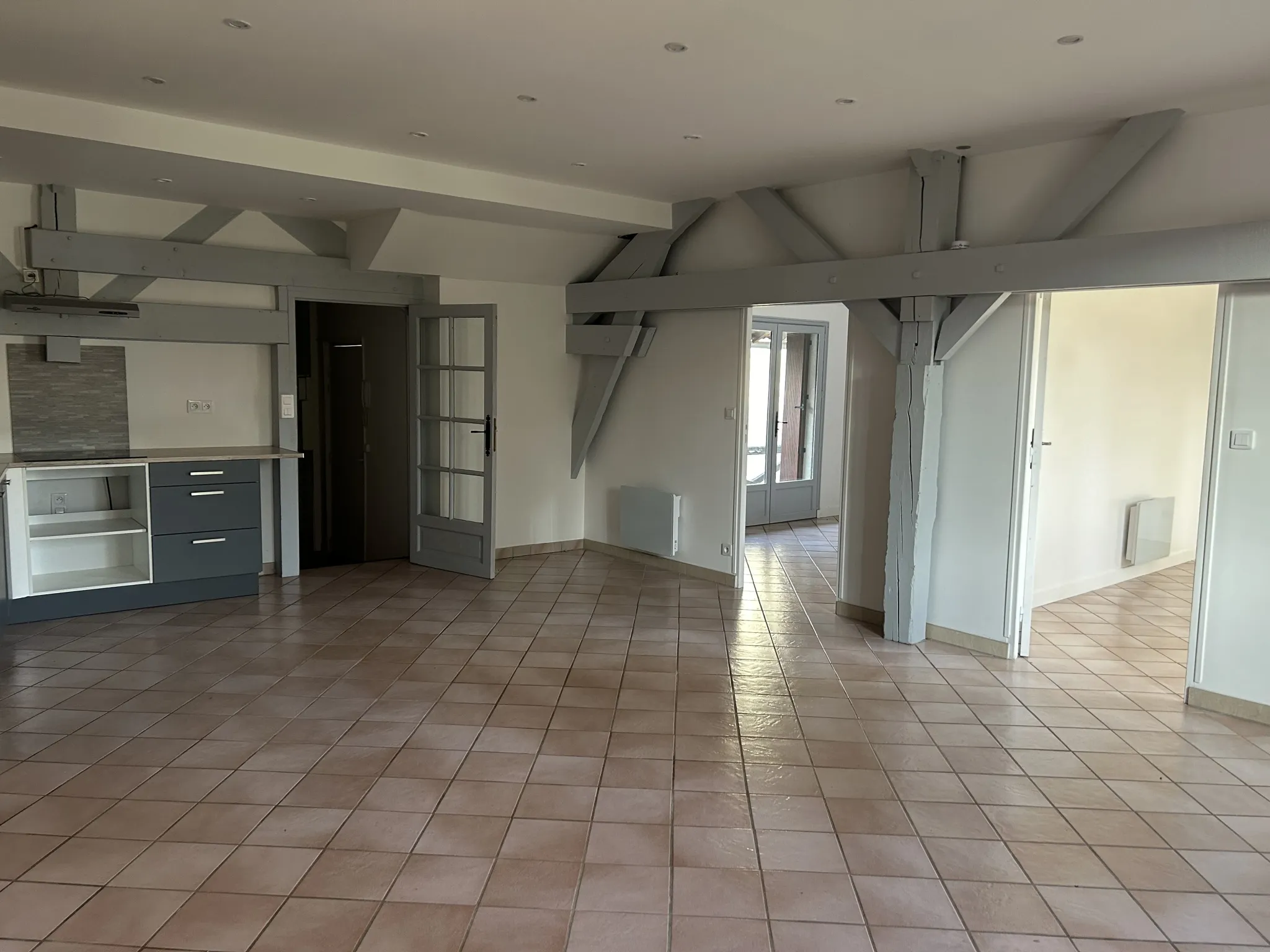 Appartement lumineux de 75m2 à Saclas 