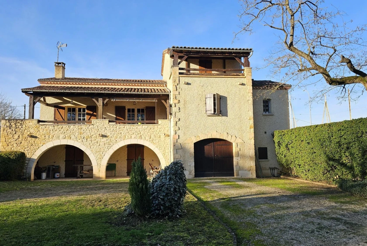 Belle Villa Bord du Lot - Maison à Fumel 