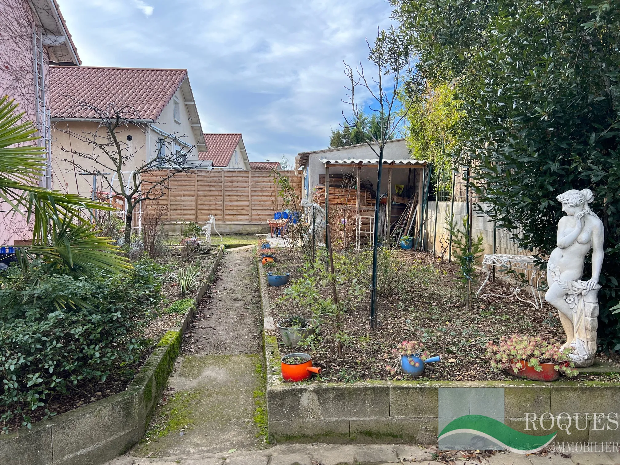 Maison T6 avec jardin à Millau 