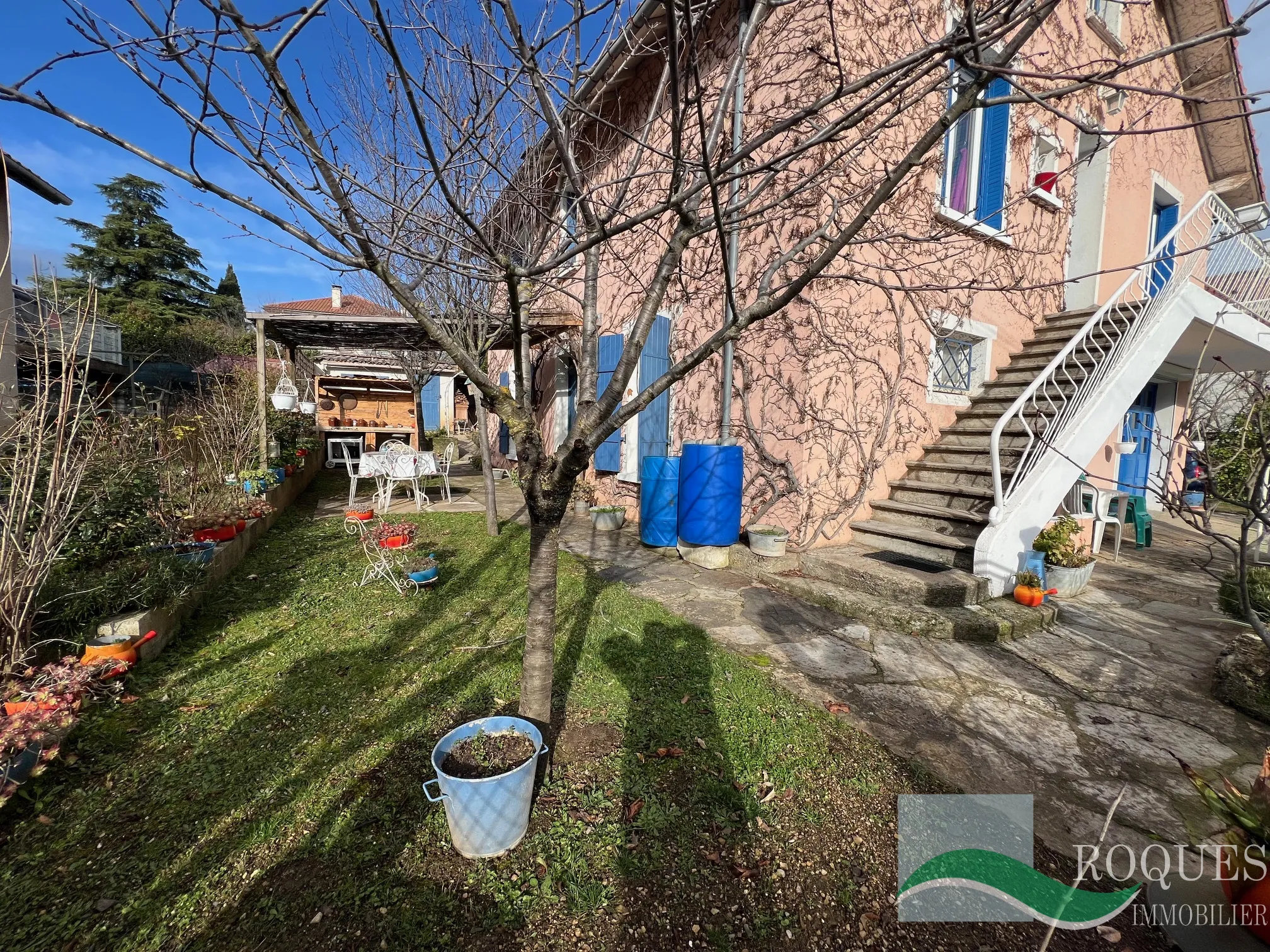 Maison T6 avec jardin à Millau 