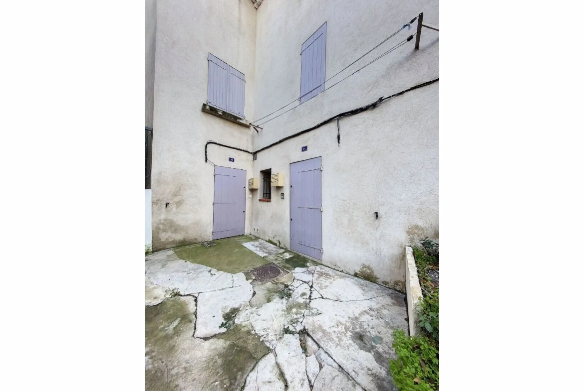 Appartement T1 de 28m2 à Gardanne - Prix : 114 000 € 