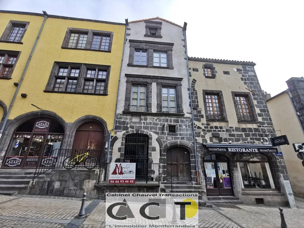 Appartement T5 avec terrasse à Clermont-Ferrand 