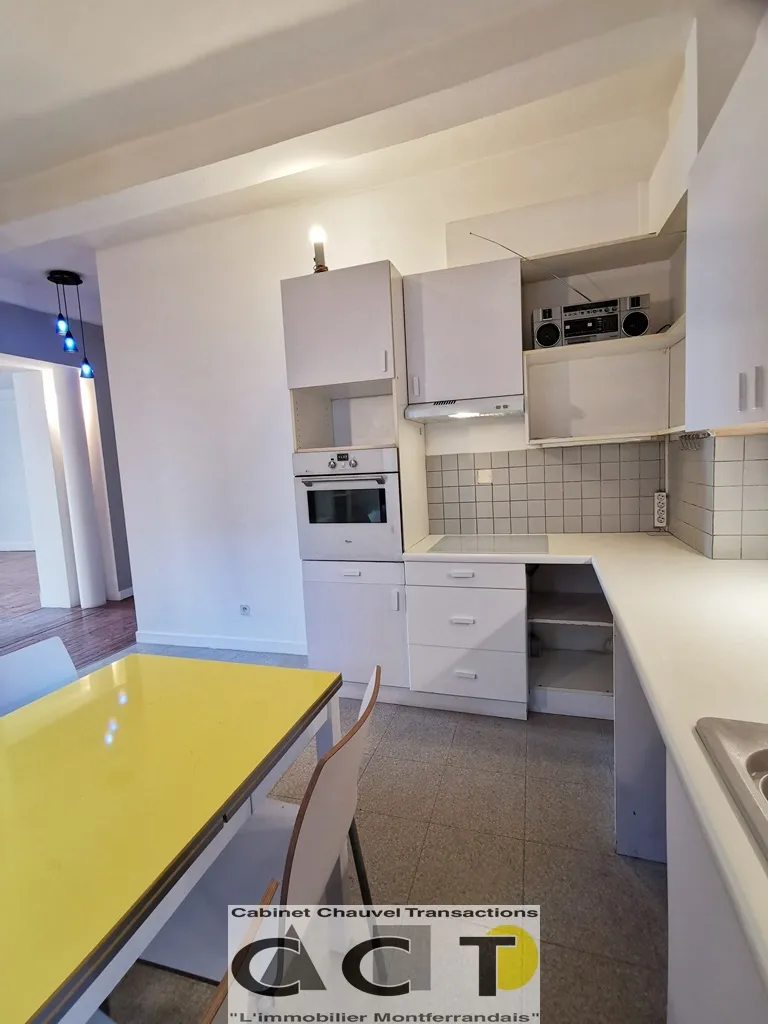 Appartement T5 avec terrasse à Clermont-Ferrand 