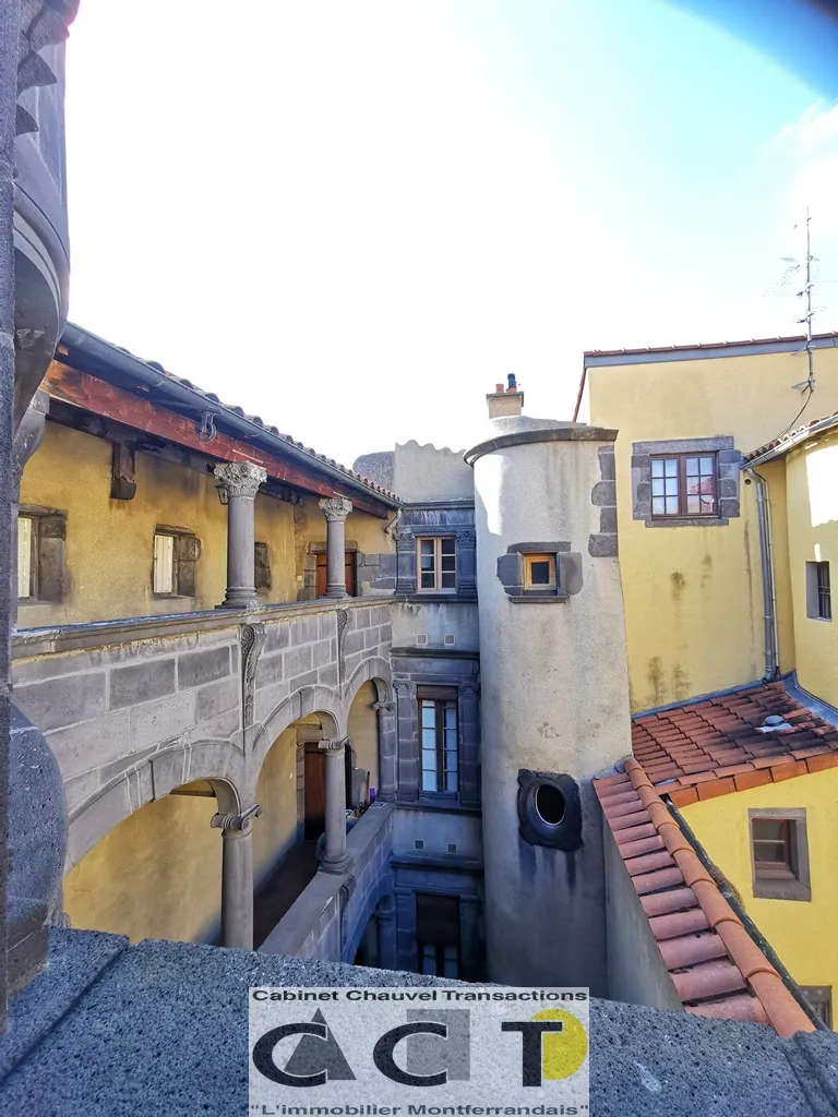 Appartement T5 avec terrasse à Clermont-Ferrand 