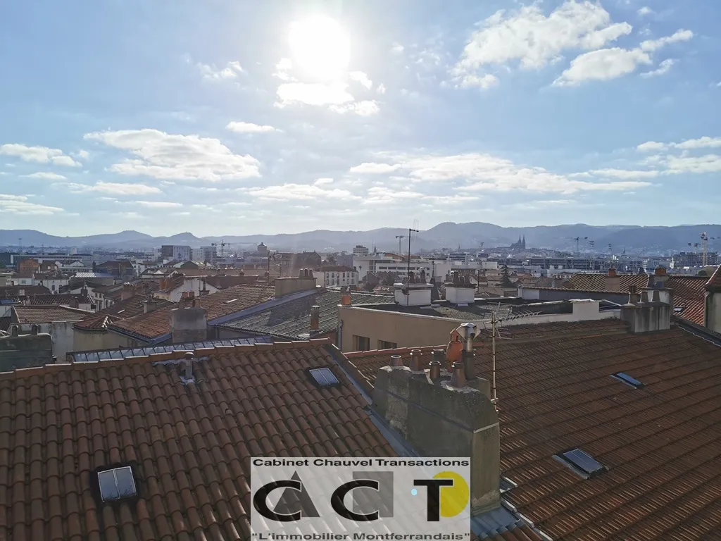 Appartement T5 avec terrasse à Clermont-Ferrand 