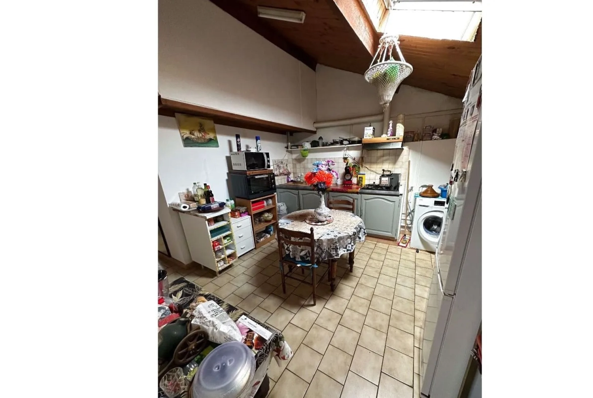 Appartement dernier étage 44m2 à Gardanne 