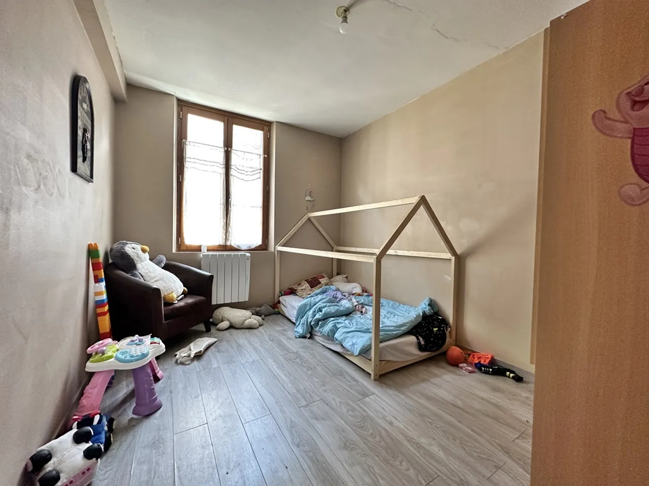 Maison de bourg rénovée avec cour à Donnemarie Dontilly 