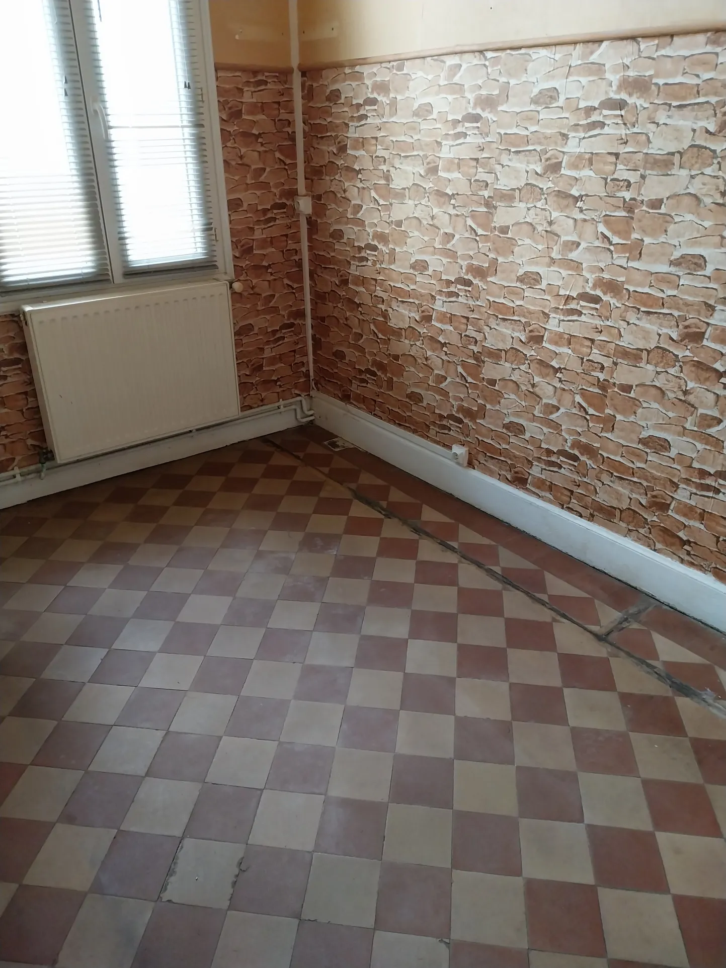 Appartement à vendre à Troyes centre ville avec terrasse 