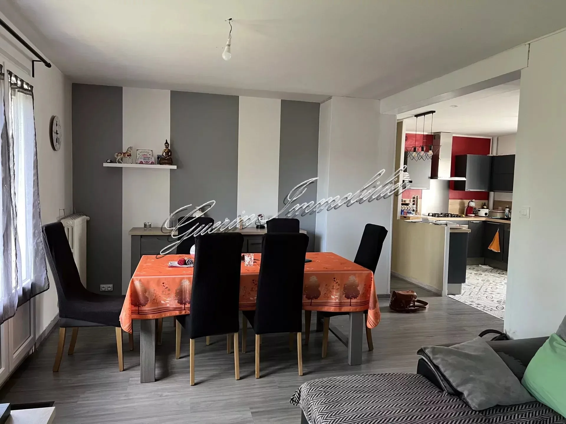 Appartement à Varennes Vauzelles lumineux et spacieux 