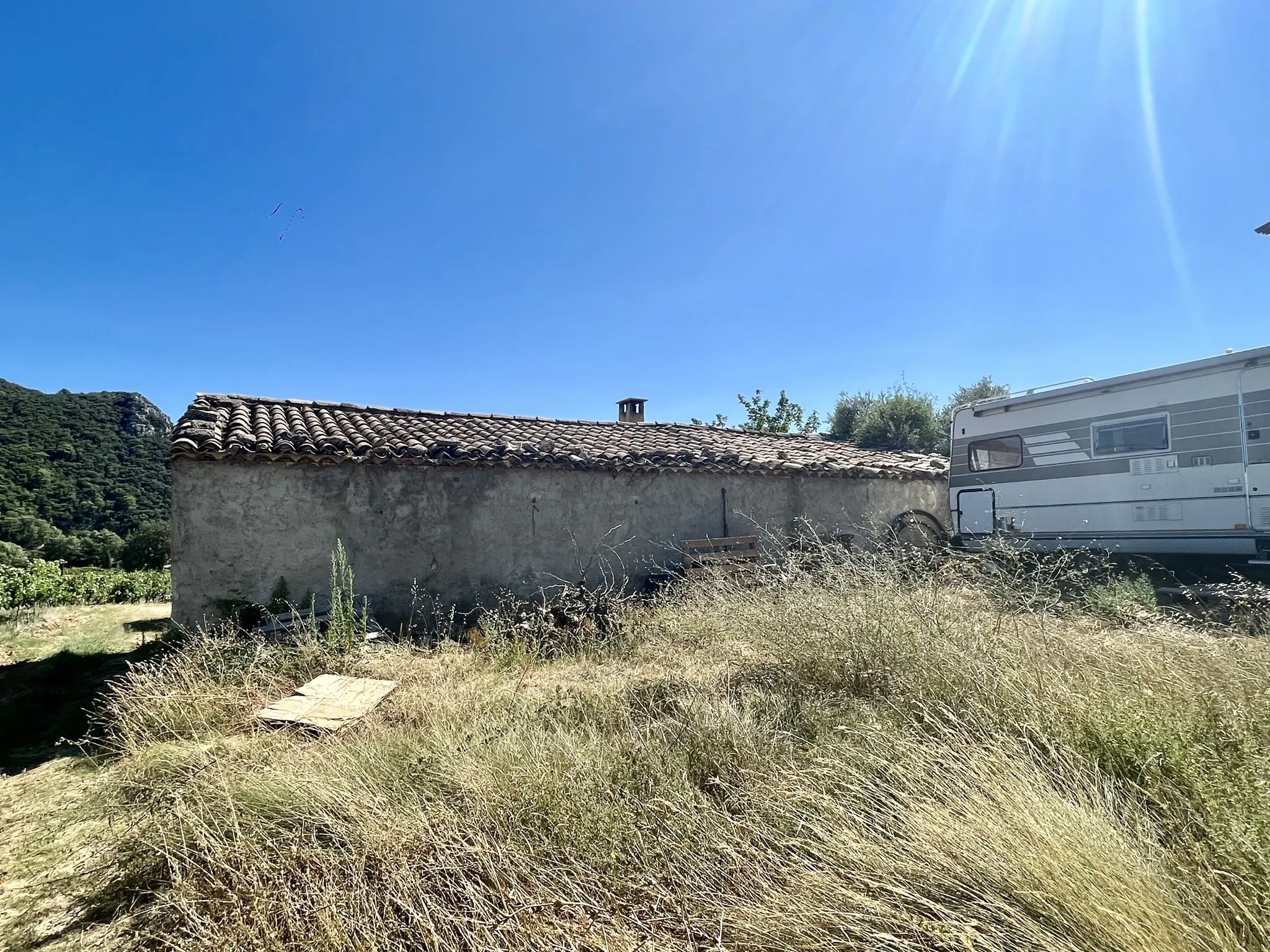 Maison de campagne à rénover à La Roque Alric 
