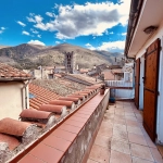 Maison de village à Arles-sur-Tech avec vues panoramiques