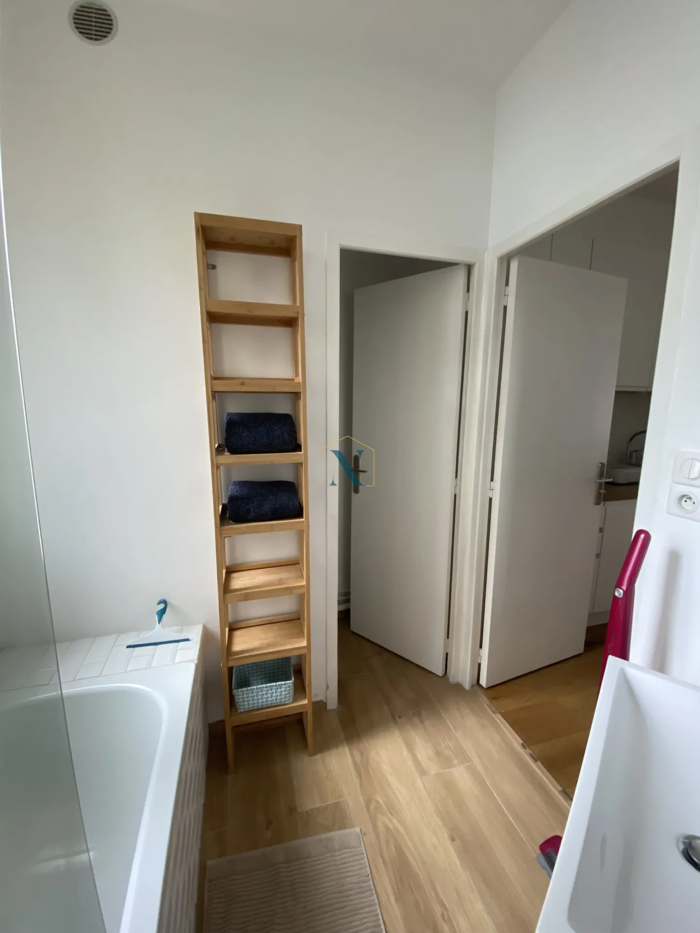 Studio 1 pièce 28m2 à Lille - Secteur République beaux arts 