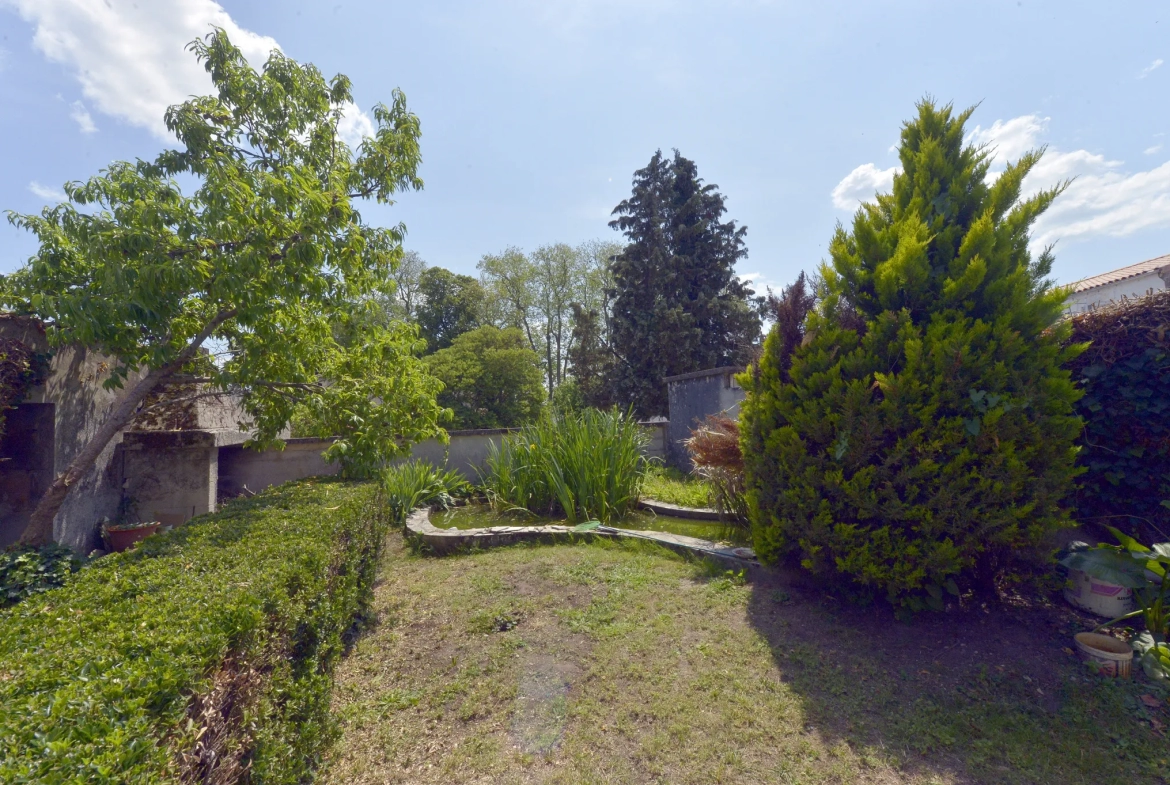 Maison familiale de cinq chambres à Cozes, Charente-Maritime 