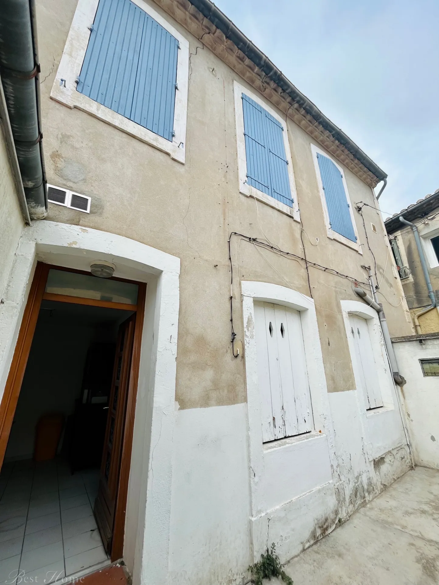 Maison de ville de 67m2 avec cour à Nîmes 