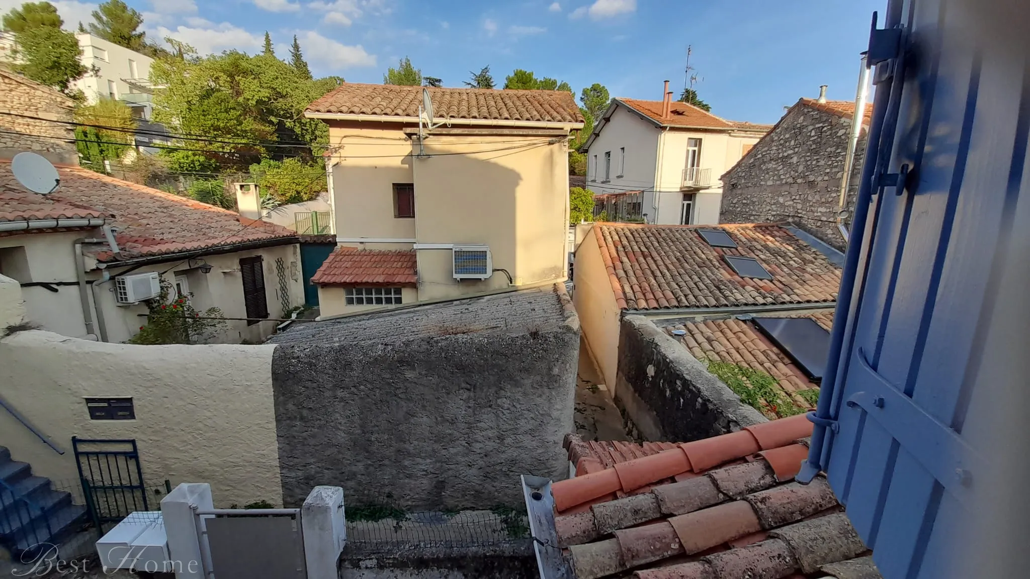 Maison de ville de 67m2 avec cour à Nîmes 