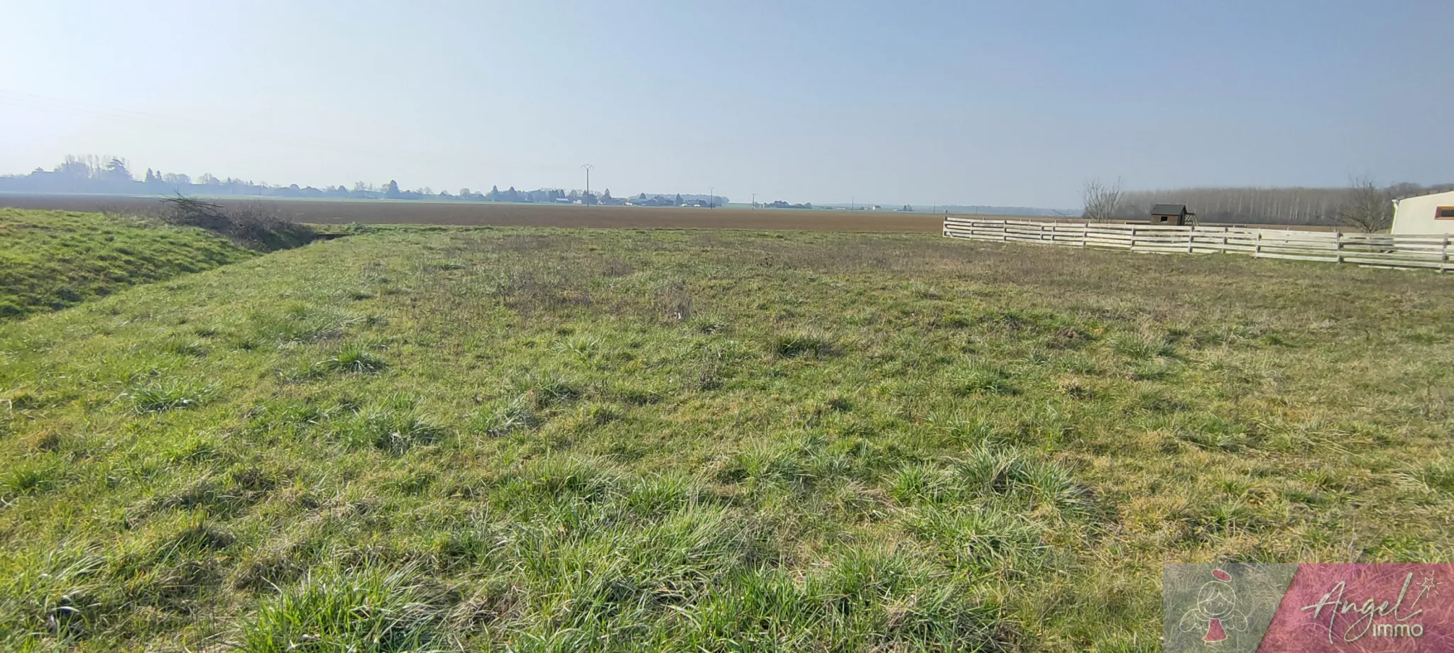 Terrain constructible 1429 m2 à Franxault avec vue sur la campagne 