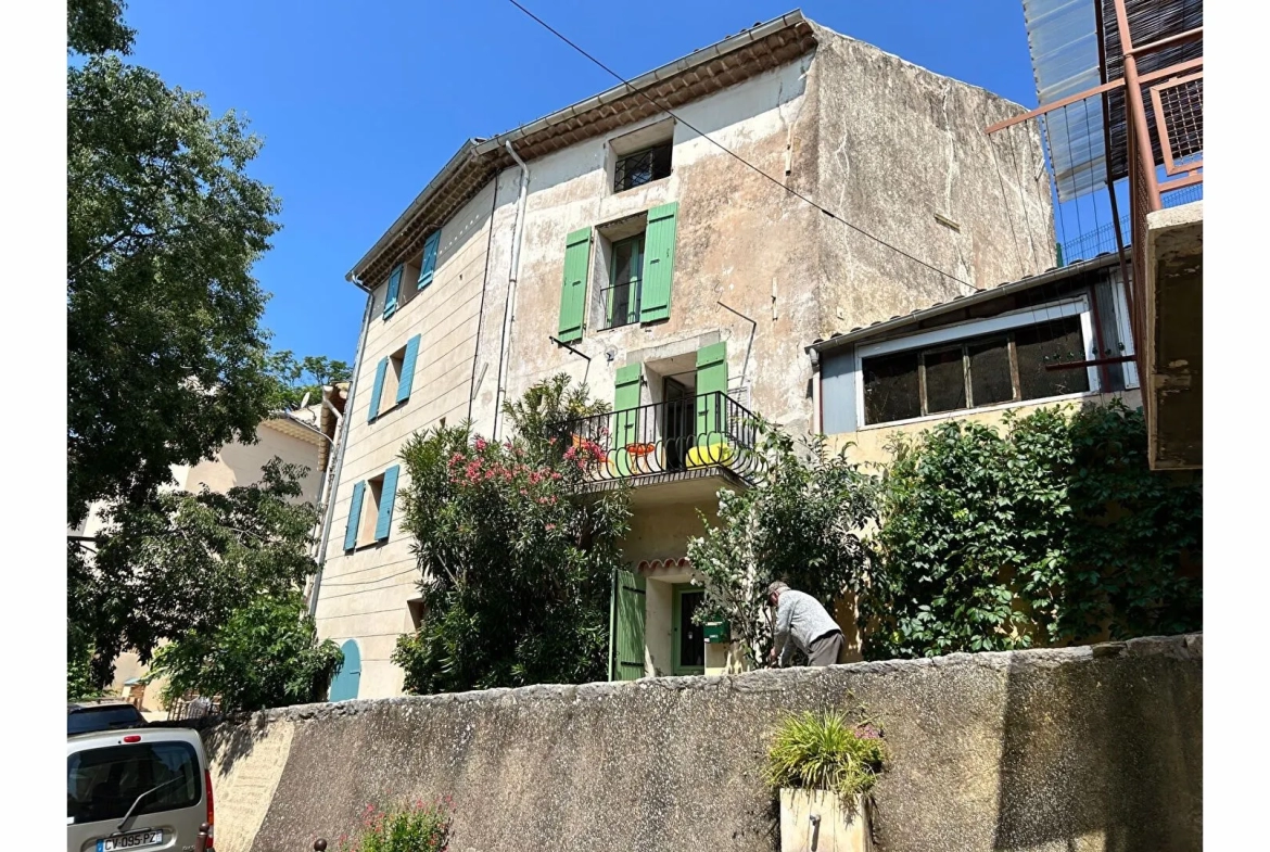 Maison de village Type 3 à Pourrières 83910 avec balcon 