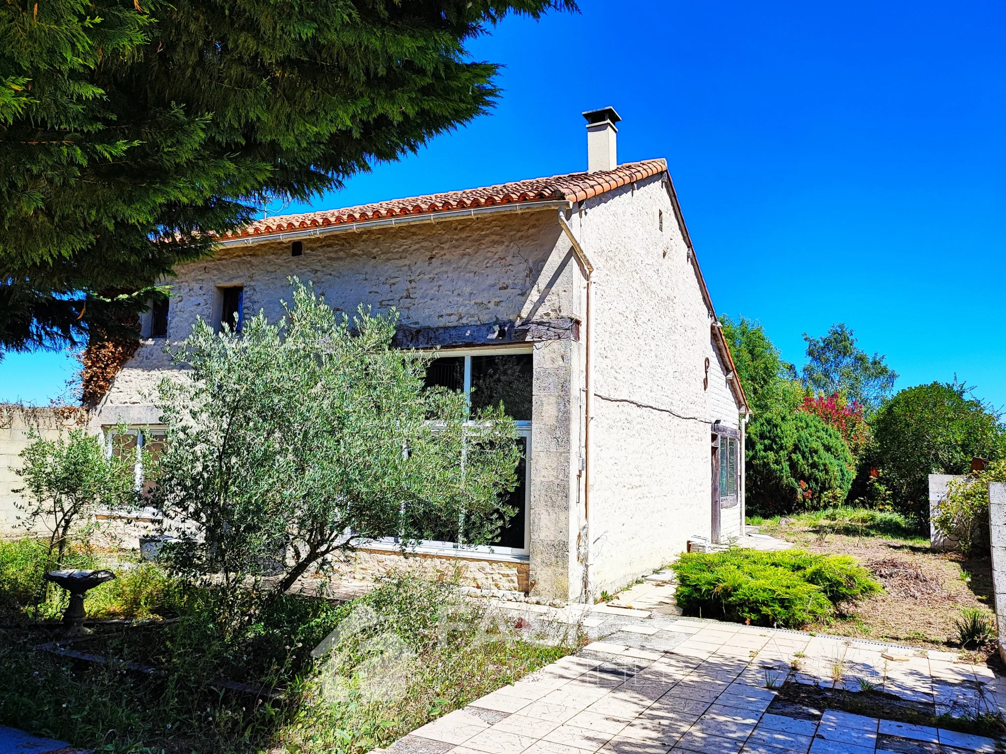 Magnifique maison de campagne à finir de rénover 