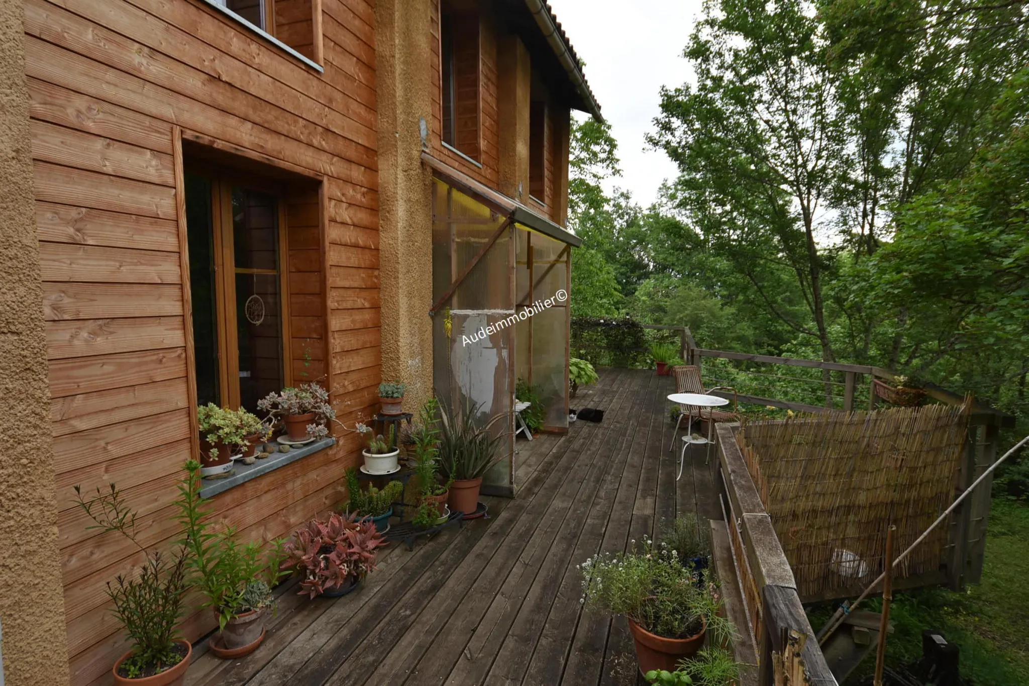 Vente Maison style chalet avec beau jardin de 4000 m2 à Limoux 