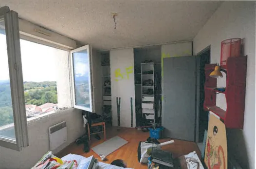 Appartement de 77m2 en vente à Abrets en Dauphiné - 85 000 € 
