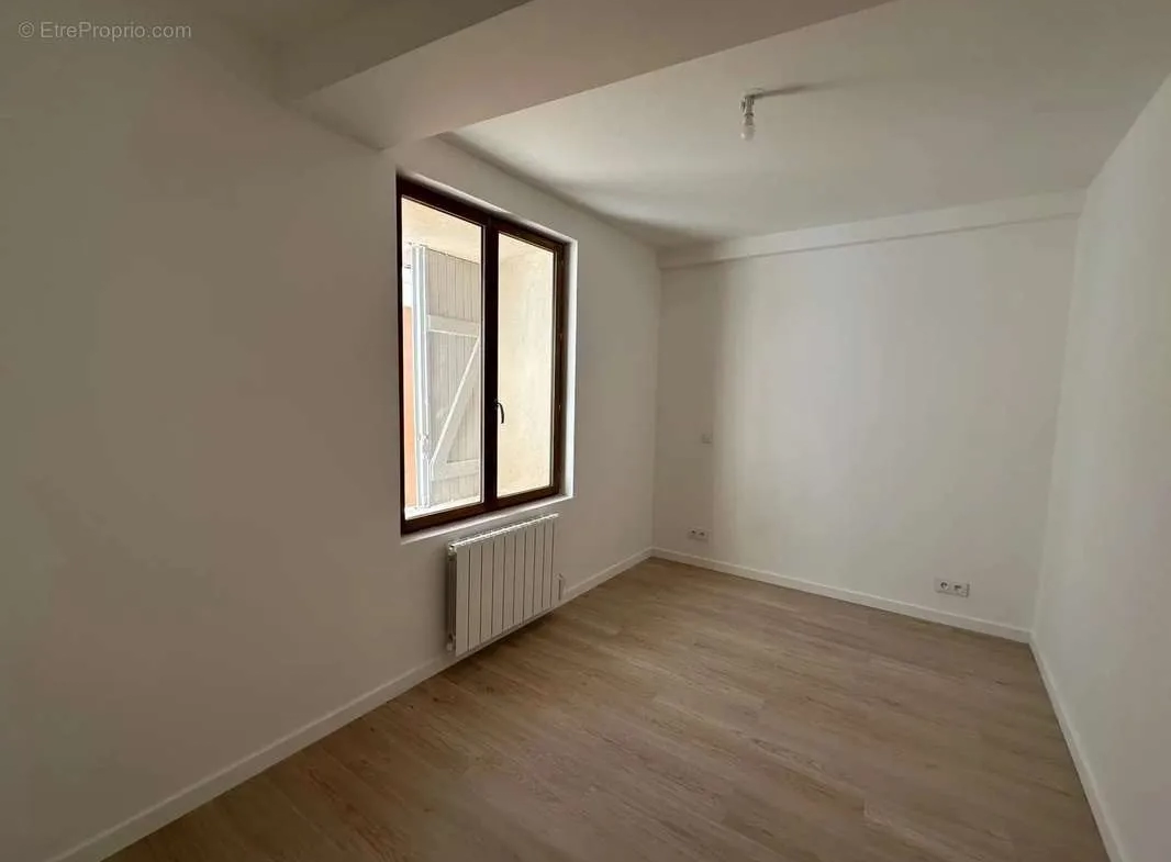 Appartement Neuf avec Vue Imprenable - Pourrieres 83910 