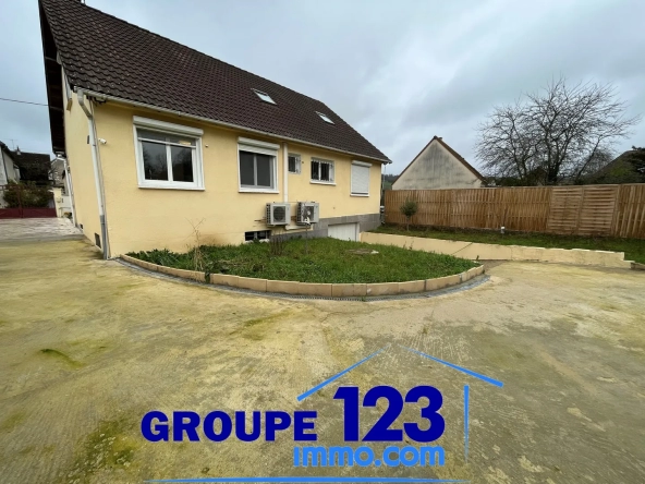 Pavillon 5 pièces – 130 m2 sur terrain clos de 562 m2