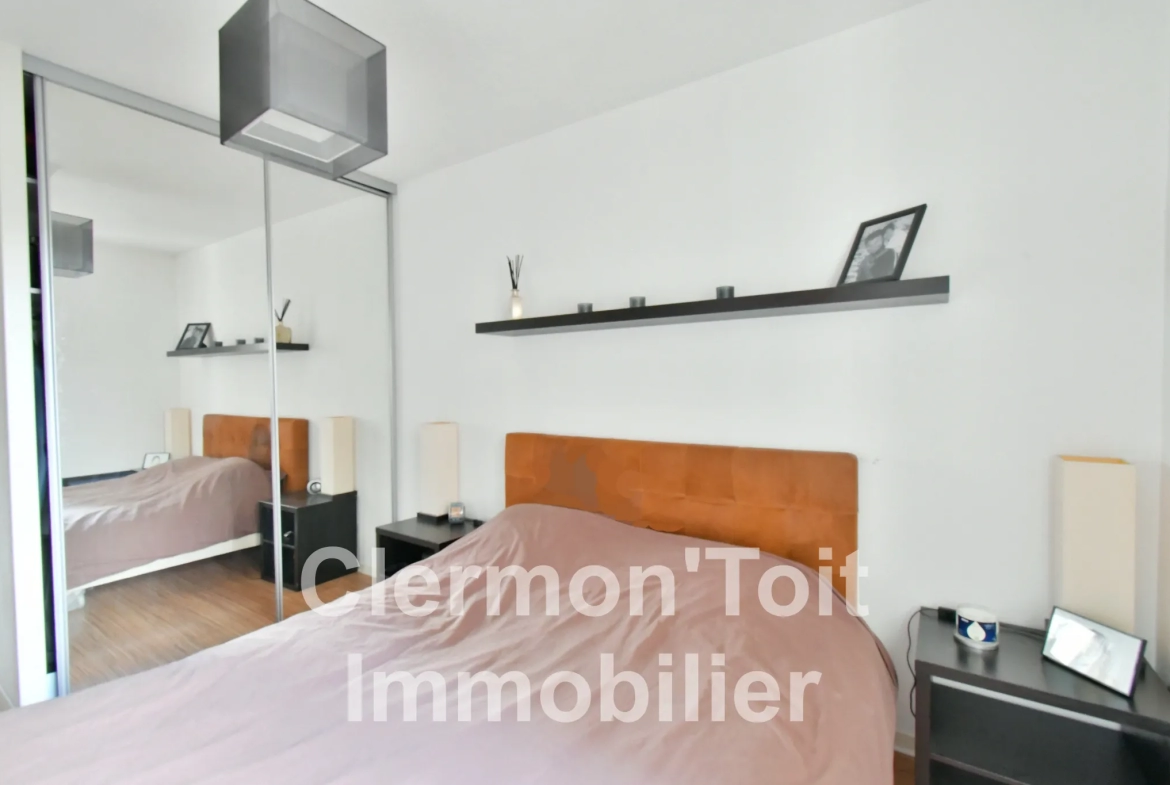 Appartement F3/4 de 76m2 avec Terrasse et Parking situé Quartier BEAULIEU à Chamalières 