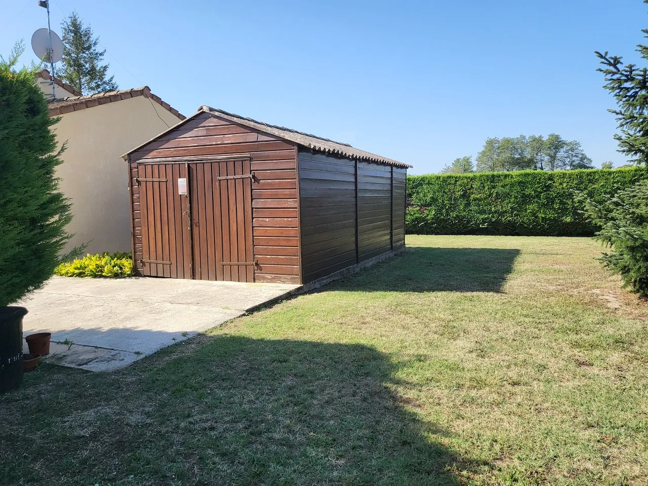 Maison Traditionnelle Plain-pied 95m2 avec Jardin à Preignac 