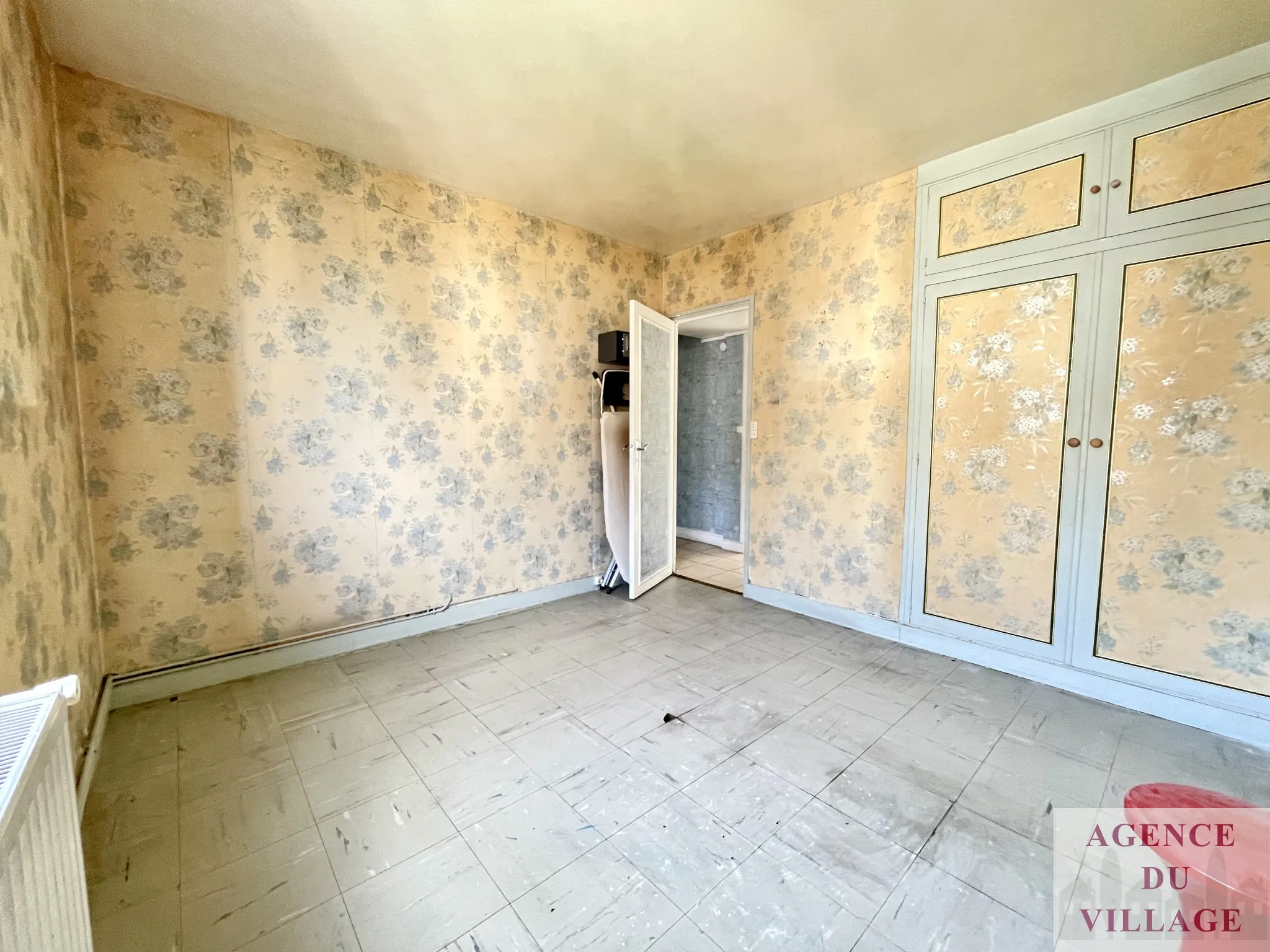 Appartement à rénover de 53m2 à La Celle Saint Cloud 