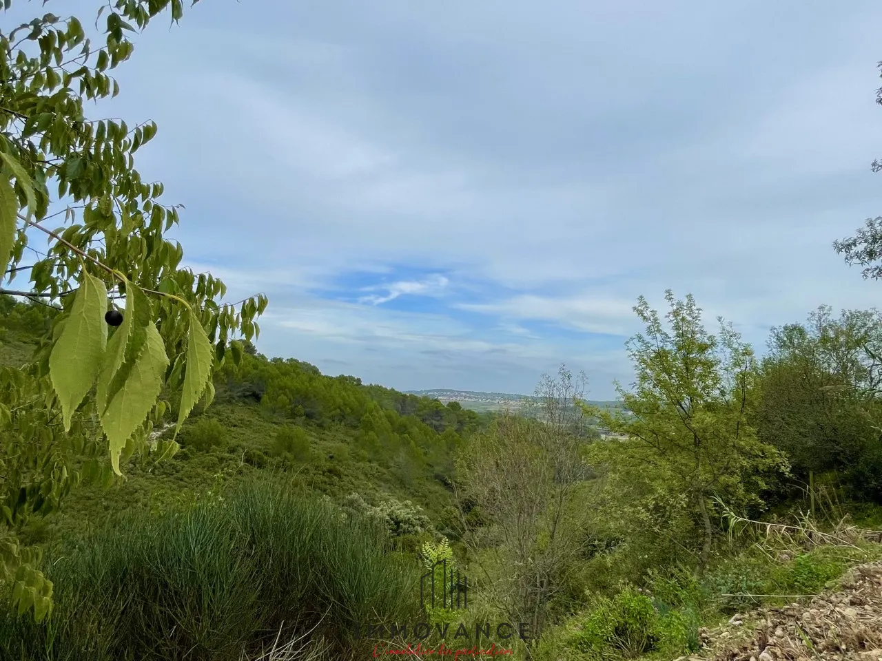 Terrain à bâtir de 1030m2 avec vue dégagée à Combbaillaux 