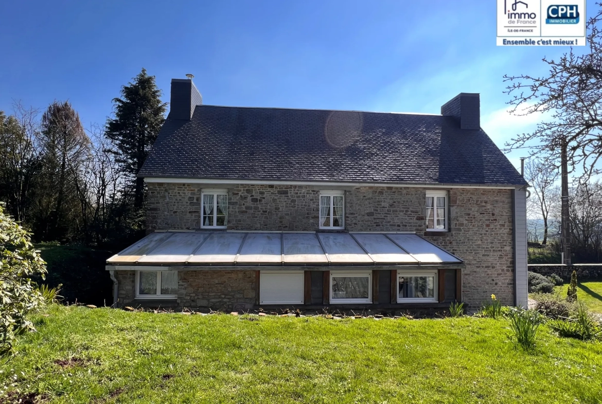 Jolie maison en pierre secteur Villers-Bocage à Le Mesnil Auzouf 