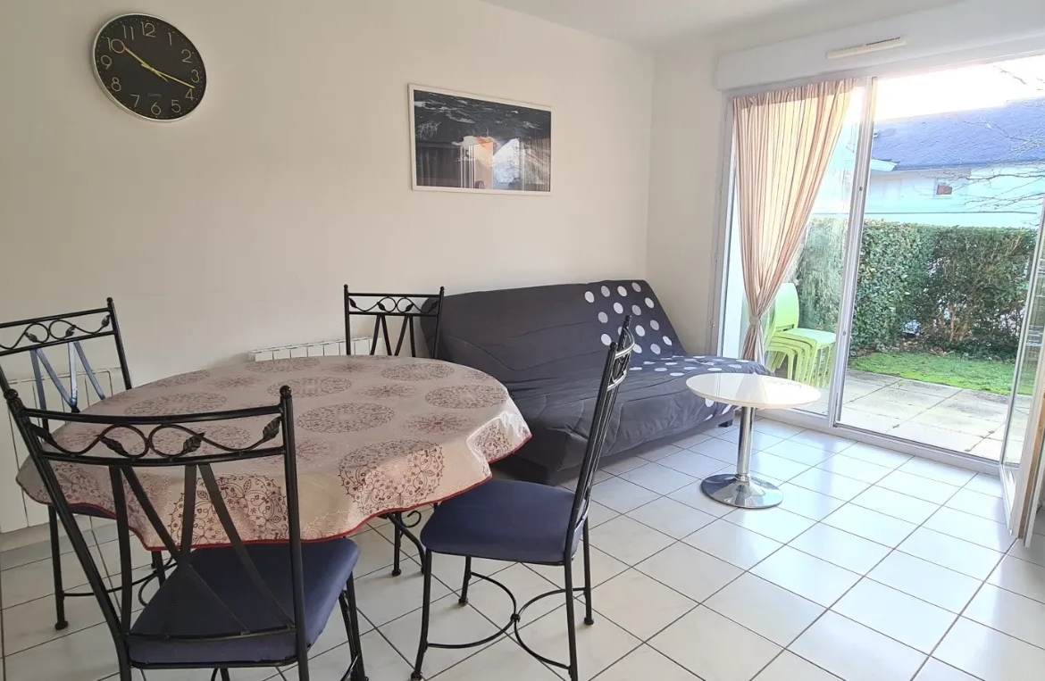 Appartement T2 avec jardinet à Auray 