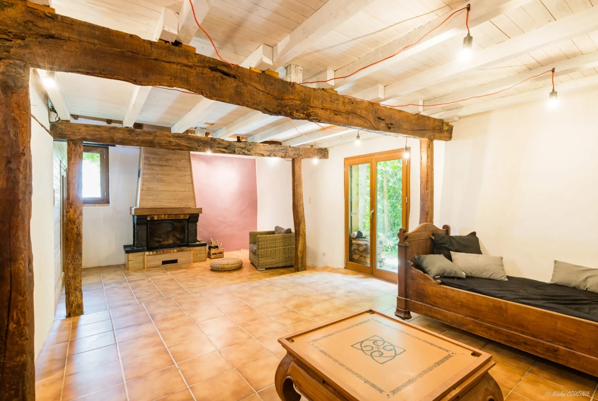 Ferme de Charme à Saint Araille: 1645m² de Terrain, 158m² Habitable 