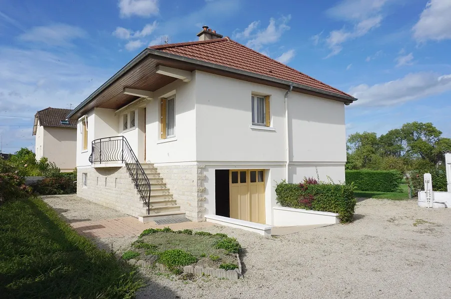 Maison 4 pièces avec terrain à Paray le Monial 