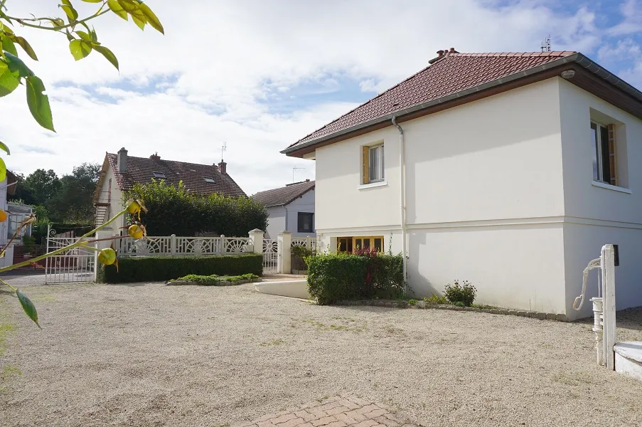 Maison 4 pièces avec terrain à Paray le Monial 