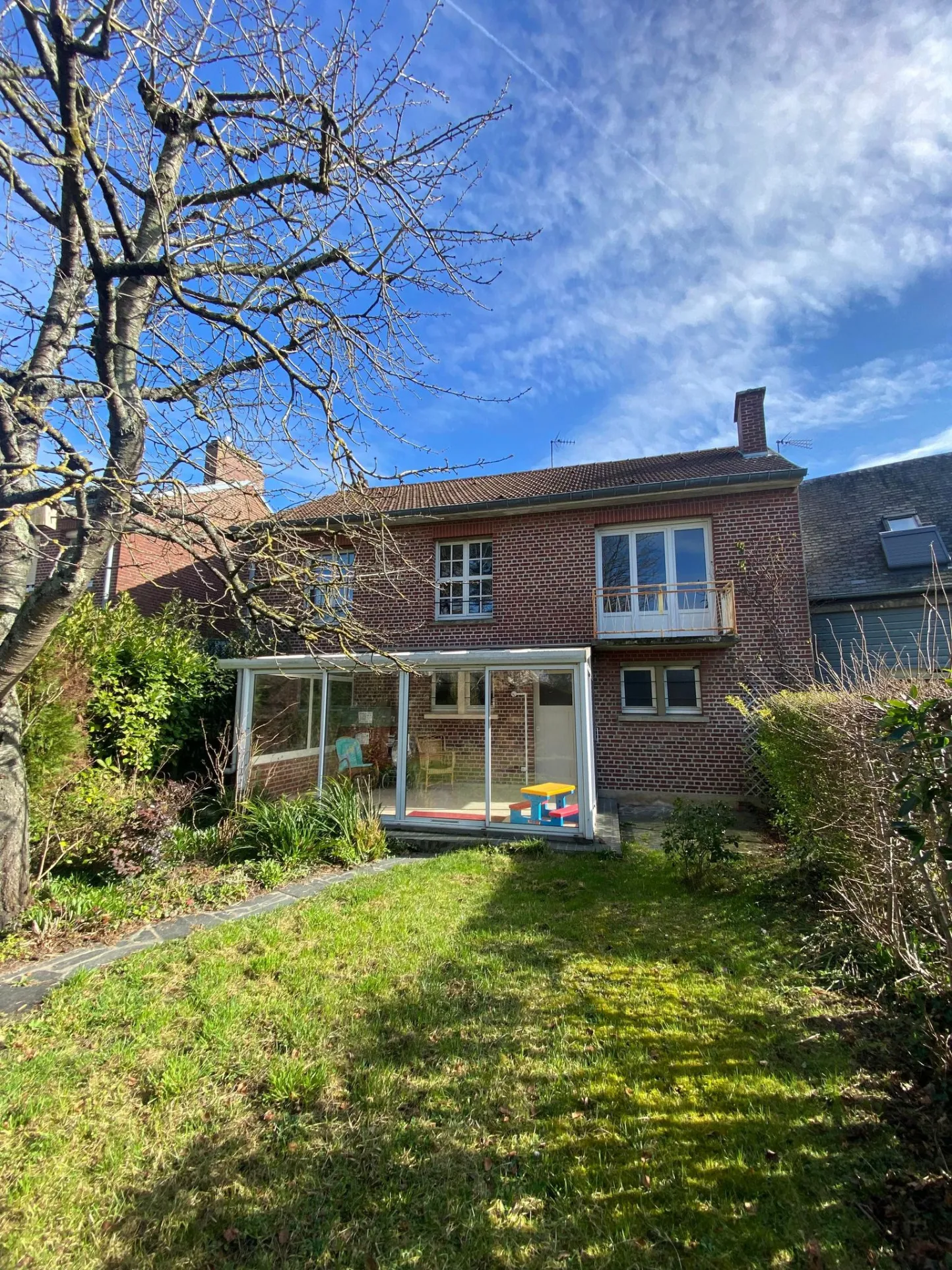 Maison à Abbeville avec jardin et garage 