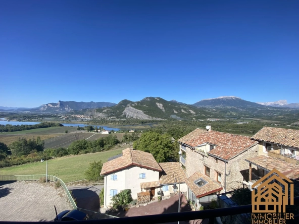 Maison de village à Curbans 05110 avec vue dominante sur la Durance et les montagnes